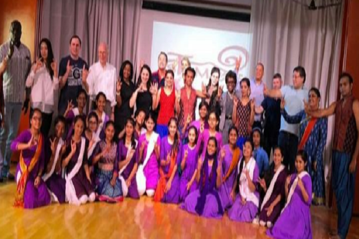https://cache.careers360.mobi/media/colleges/social-media/media-gallery/14237/2021/2/1/Group Photo of Natya Institute of Kathak and Choreography Bangalore_Others.png